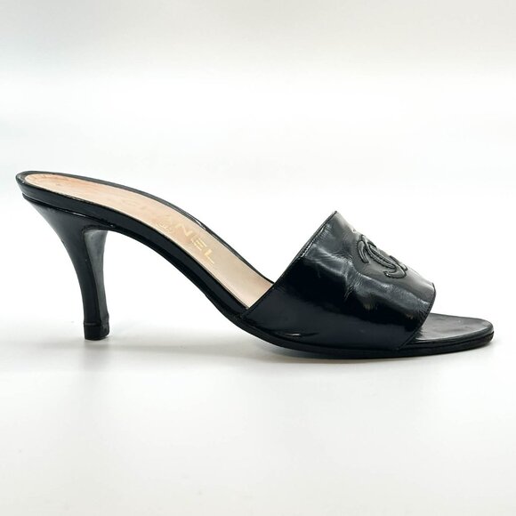 Chanel Sandals- Size 38 - Picture 1 of 9